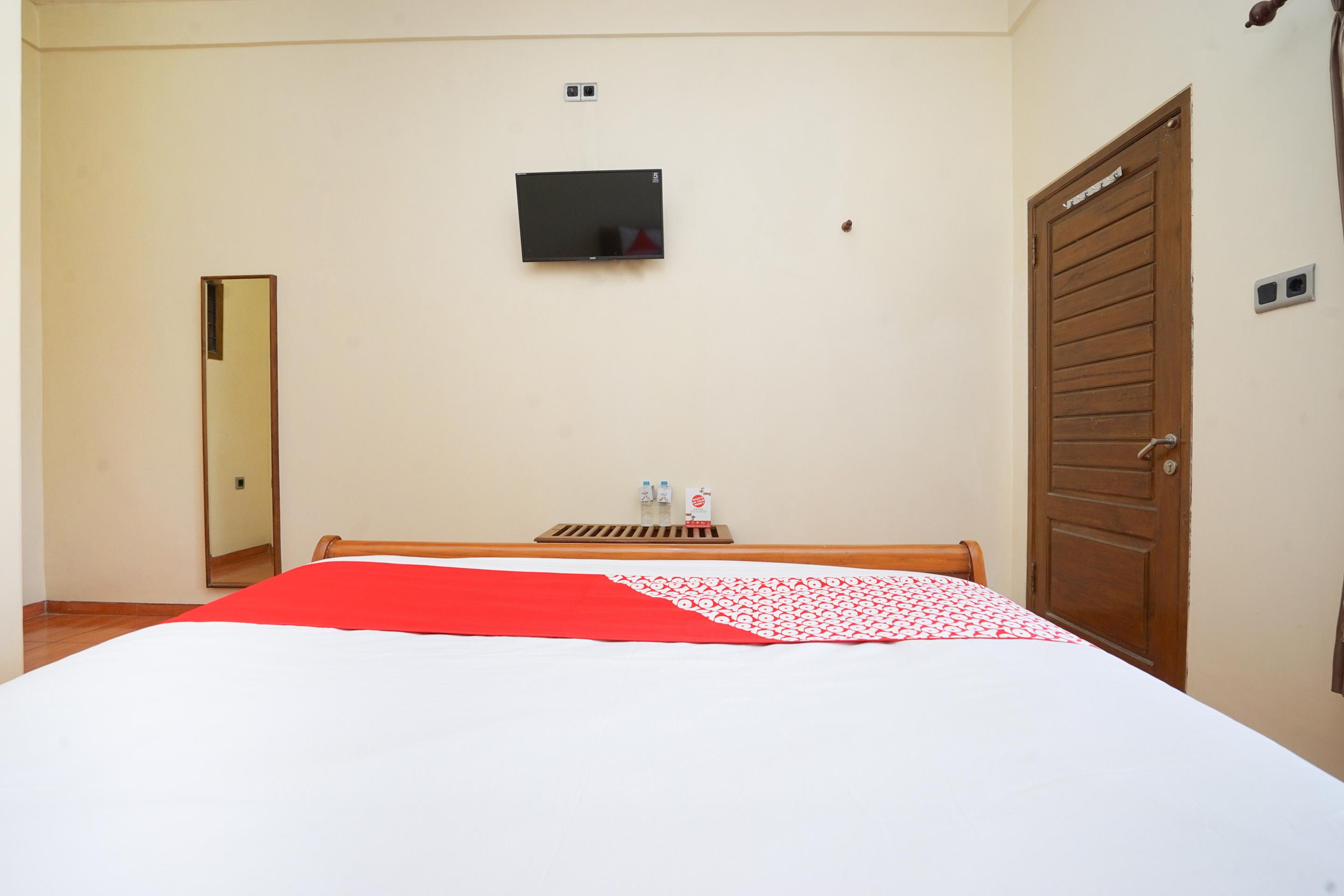 Hotel Bumi Bermi Permai Near Bermi Eco Park Mitra Reddoorz Probolinggo Exterior photo