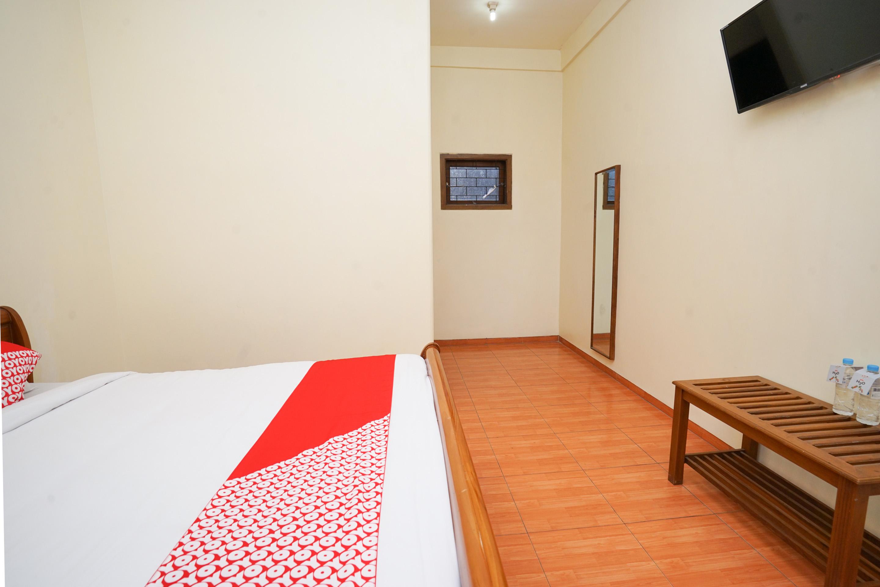Hotel Bumi Bermi Permai Near Bermi Eco Park Mitra Reddoorz Probolinggo Exterior photo